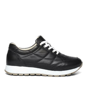 Damen Sneaker aus gestepptem Leder in Schwarz mit Plateau (102-27611)