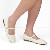 Damen Ballerinas aus Leder in Beige mit Riemenverschluss (085-29403)
