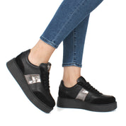 Damen Schwarze Sneaker mit Metallic-Akzent (115-20604)