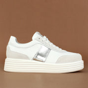 Damen Weiße Sneaker mit Metallic-Akzent (115-20604)