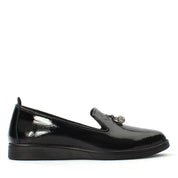 Damen Schwarze Lack-Loafer mit Schmuckverzierung (376-20415)