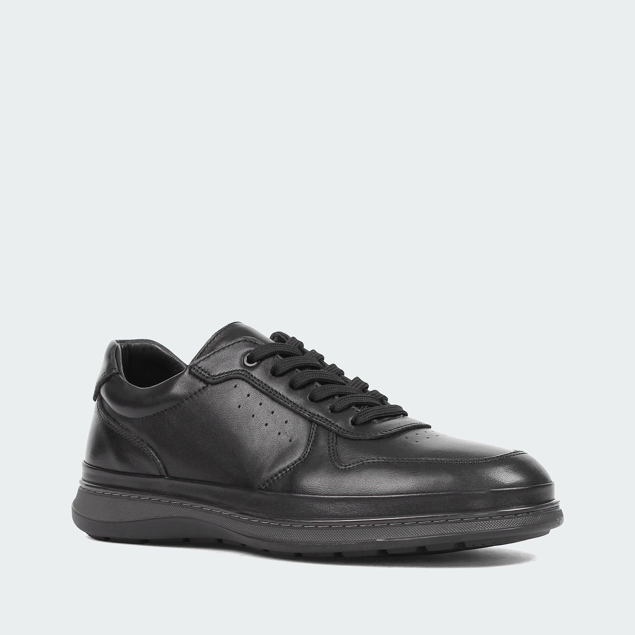 Men’s Black Leather Lace-Up Comfort Sneakers (550-4764)