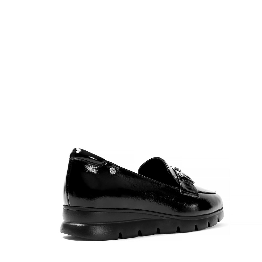 Damen Schwarze Lackleder Loafer zum Hineinschlüpfen (753-31801)