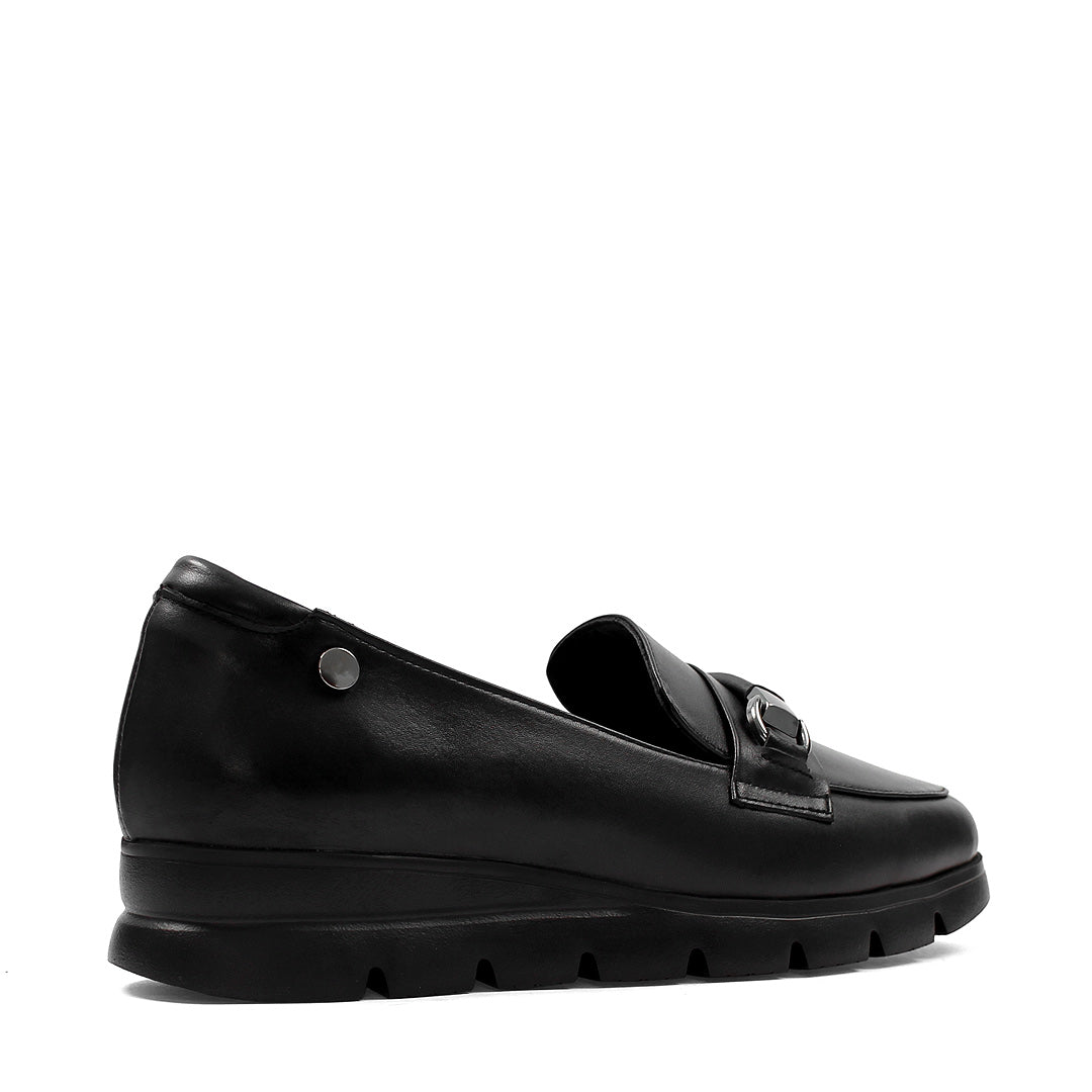 Damen Schwarze Leder Loafer zum Hineinschlüpfen (753-31804)