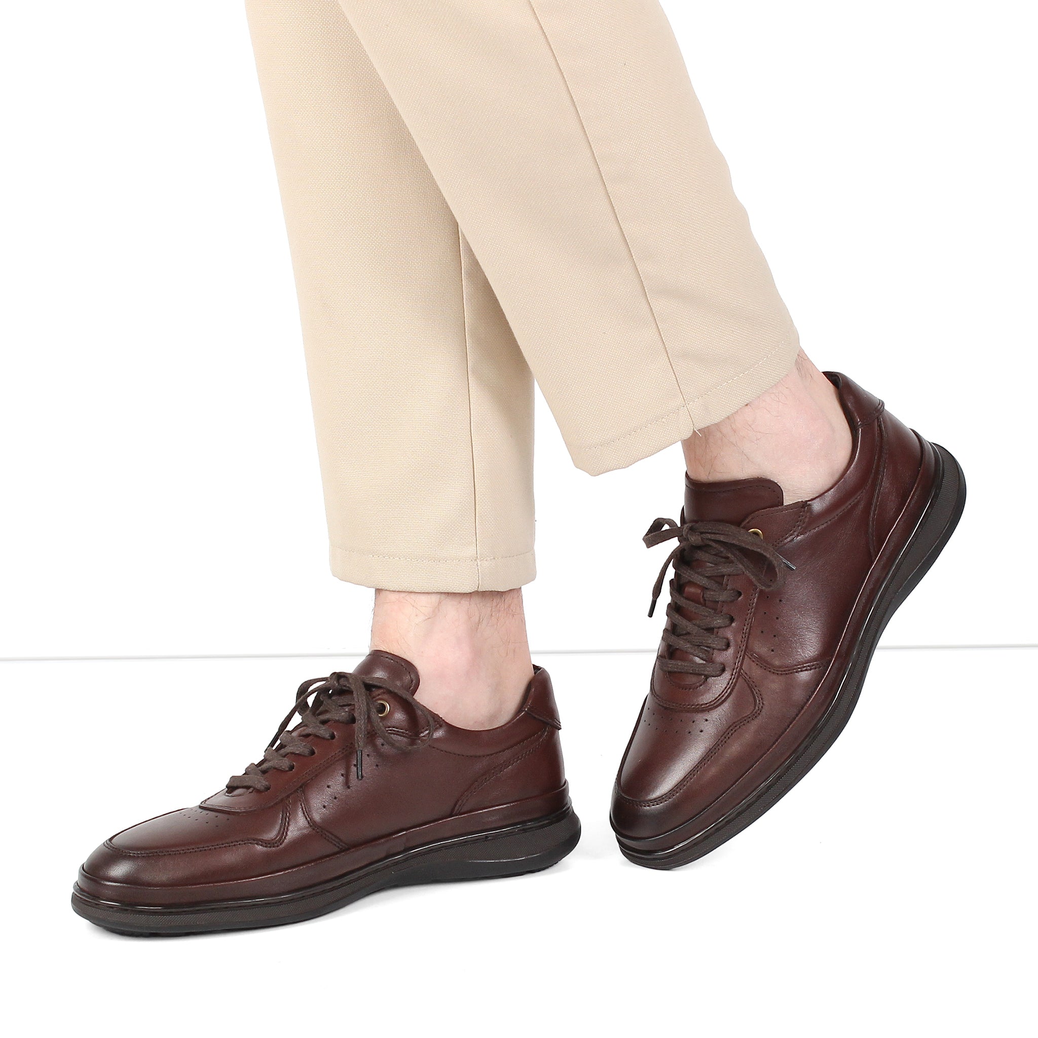 Men’s Brown Leather Lace-Up Comfort Sneakers (550-4764)