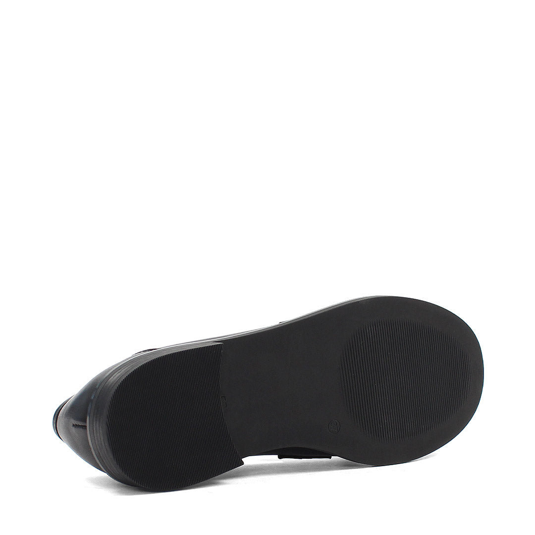 Women's Black Leather Tassel Loafers – Classic Slip-On Style (085-29407)