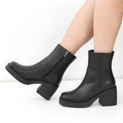 Damen Schwarze Lederstiefel mit Blockabsatz (720-27426)