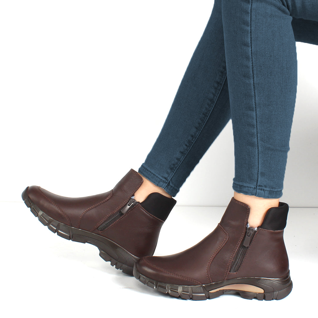 Damen Braune Leder-Stiefeletten mit Flacher Sohle (727-28603)