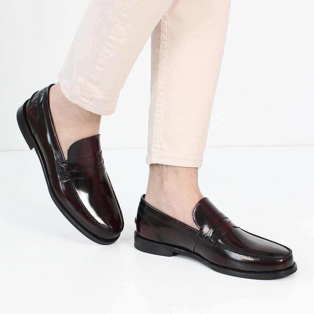 Herren Slipper aus burgunderfarbenem Lackleder – Elegante Loafer (747-4537)