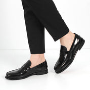 Men’s Black Patent Leather Loafers – Elegant Slip-On Dress Shoes (747-4537)