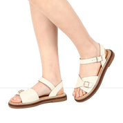 Damen Sandalen aus cognacfarbenem Leder mit Klettverschluss und Plateau (366-28211)